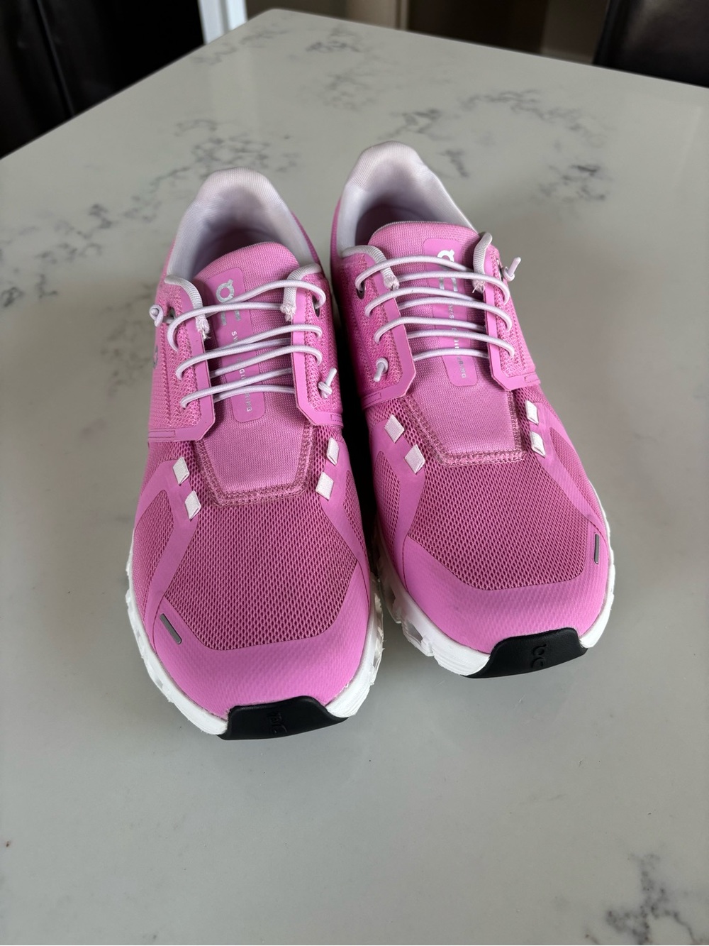 On Women's Cloud 6 Lifestyle Pink Mesh Athletic Sneakers with Cushioned Support